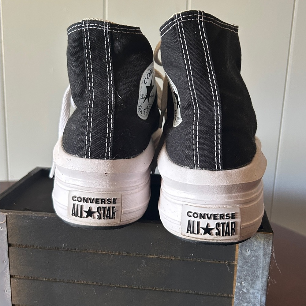 Converse Shoes Womens 8 Chuck Taylor All Star Lift Platform Leather High Top - Picture 3 of 4